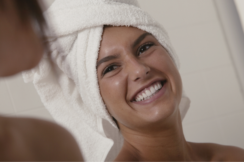woman-smiling-at-spa